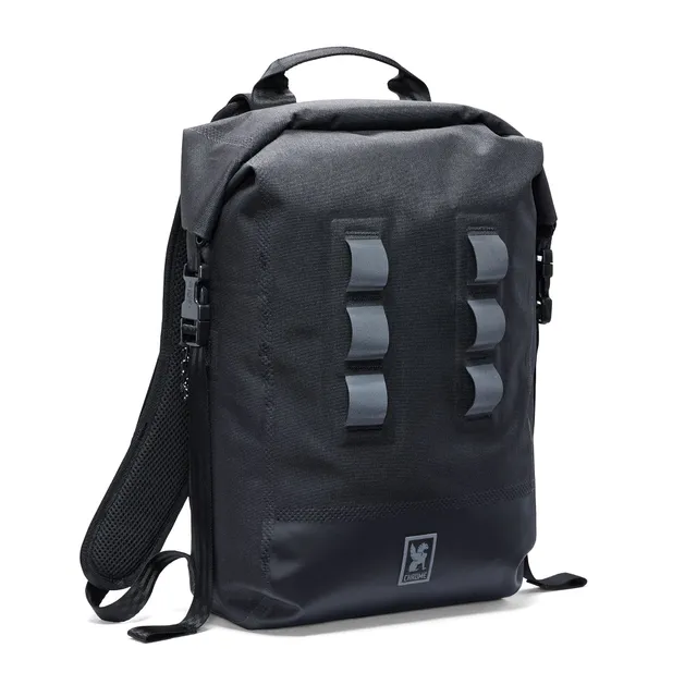 chrome-industries-urban-ex-20l-zaino-rolltop-impermeabile-saldato-con-tasca-lapt image 1