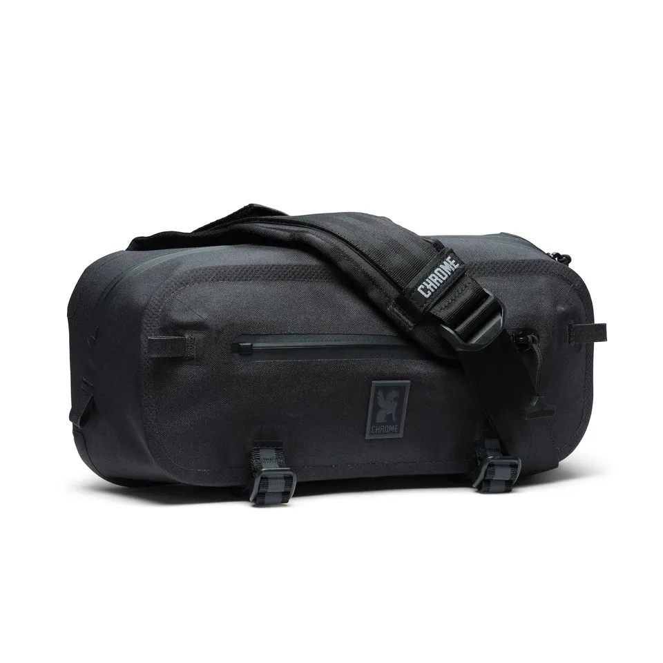 chrome-industries-mini-kadet-wp-borsa-a-tracolla-impermeabile-saldata-con-fibbia image 1
