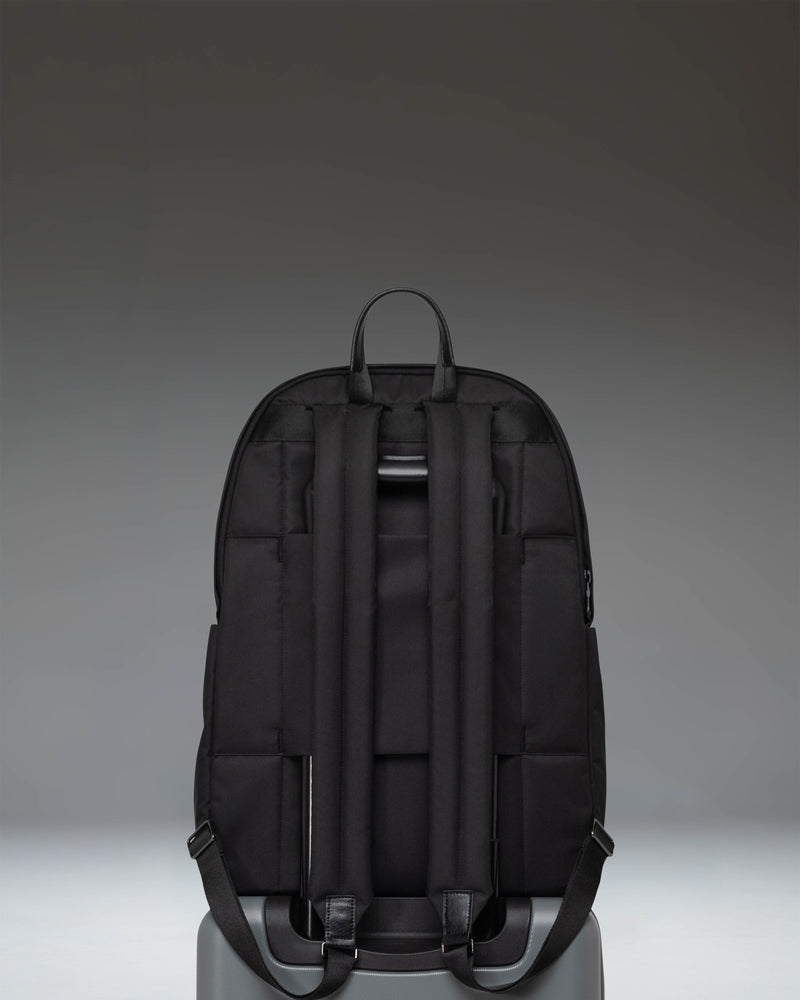 herschel-supply-beatrix-zaino-donna-in-twill-con-fondelli-in-pelle-tasca-laptop- image 4