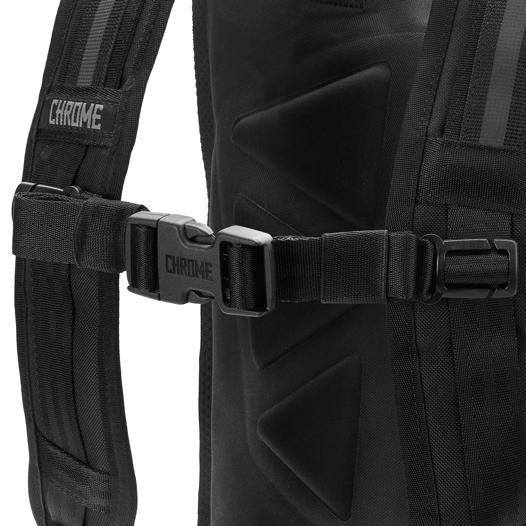 chrome-industries-sternum-strap-cinghia-toracica-regolabile-universale-per-zaini image 2