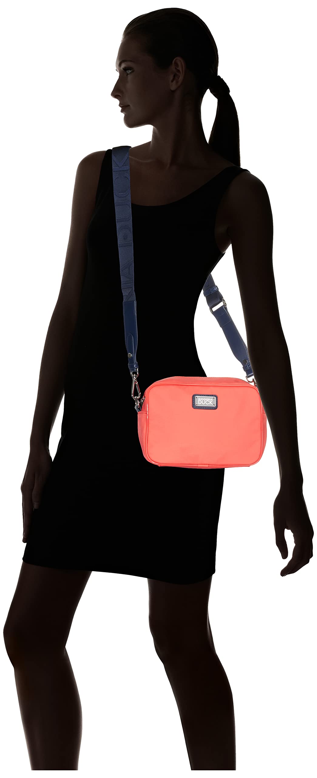 mandarina-duck-mellow-urban-p10mwt04-cartella-donna-sportiva-in-nylon-riciclato- image 2