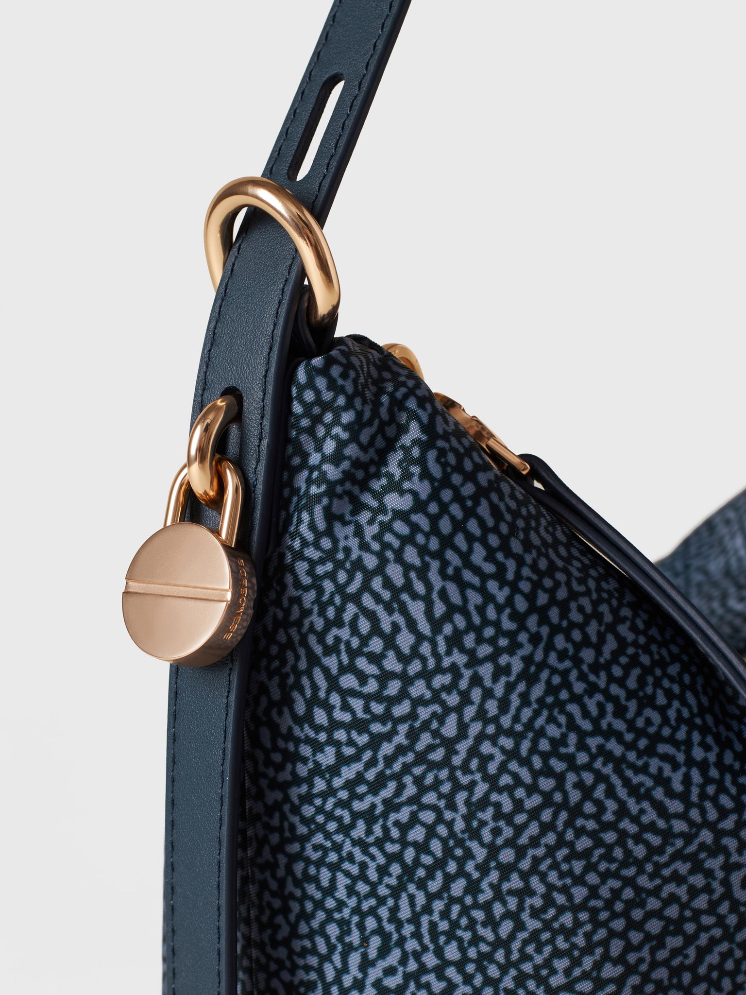 borbonese-prive-secchiello-small-borsa-secchiello-in-tessuto-riciclato-op-con-de image 7