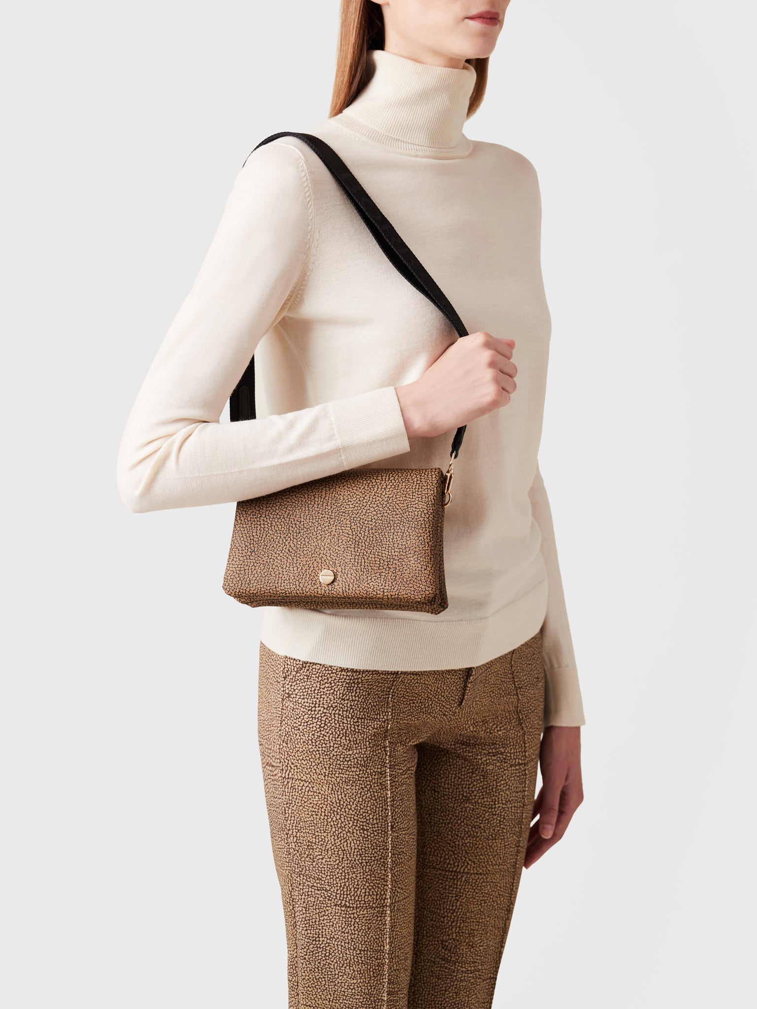 borbonese-tracolla-mini-in-tela-rivestita-op-con-bandoliera-jacquard-regolabile- image 3