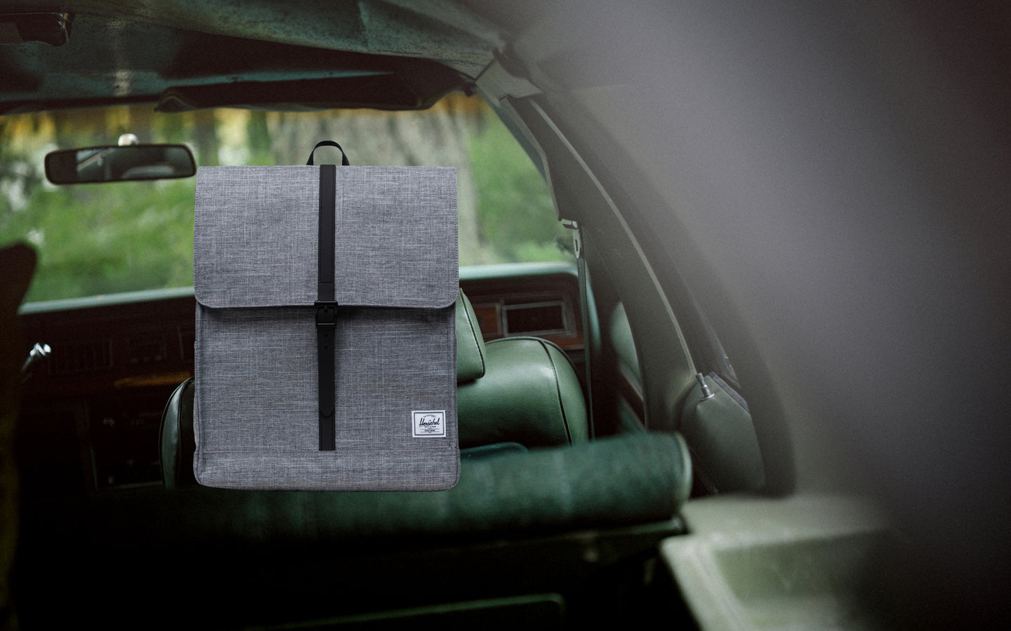 herschel-supply-city-backpack-zaino-urbano-weather-resistant-14-litri-con-tasche image 2