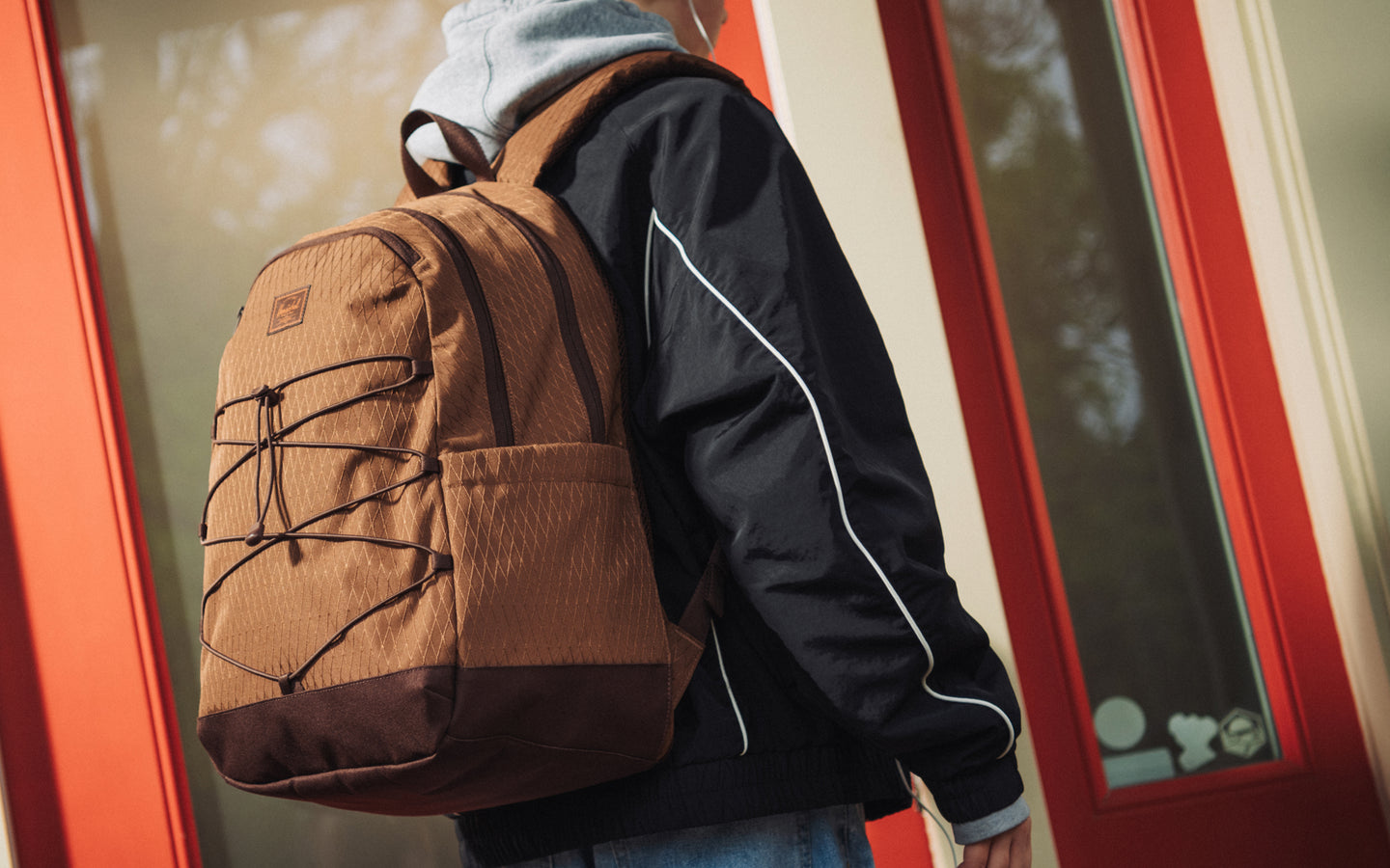 herschel-supply-kingston-zaino-sportivo-30-litri-con-scomparto-scarpe-e-vano-lap image 2
