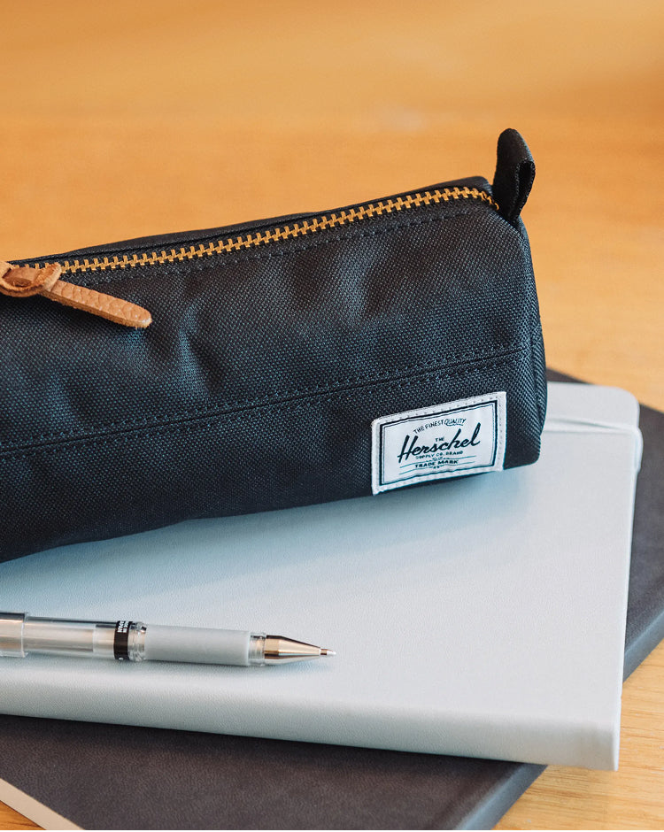 herschel-supply-settlement-astuccio-portapenne-con-manico-organizzatore-compatto image 3