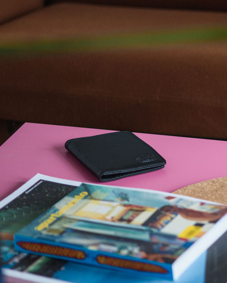 herschel-supply-raynor-vegan-leather-portapassaporto-rfid-con-porta-carte-e-cust image 6