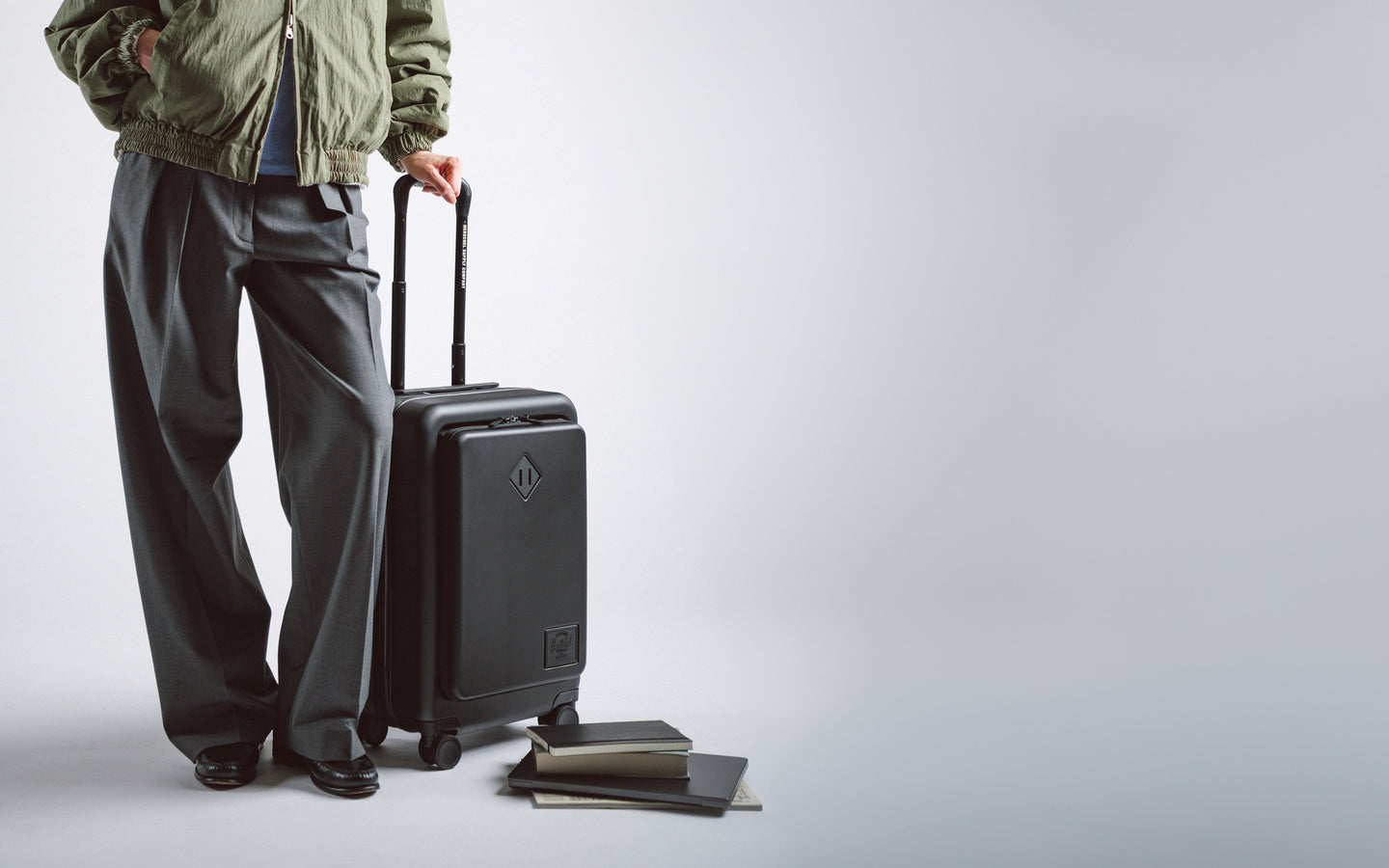 herschel-heritage-hardshell-pro-large-carry-on-valigia-rigida-cabina-in-policarb image 2