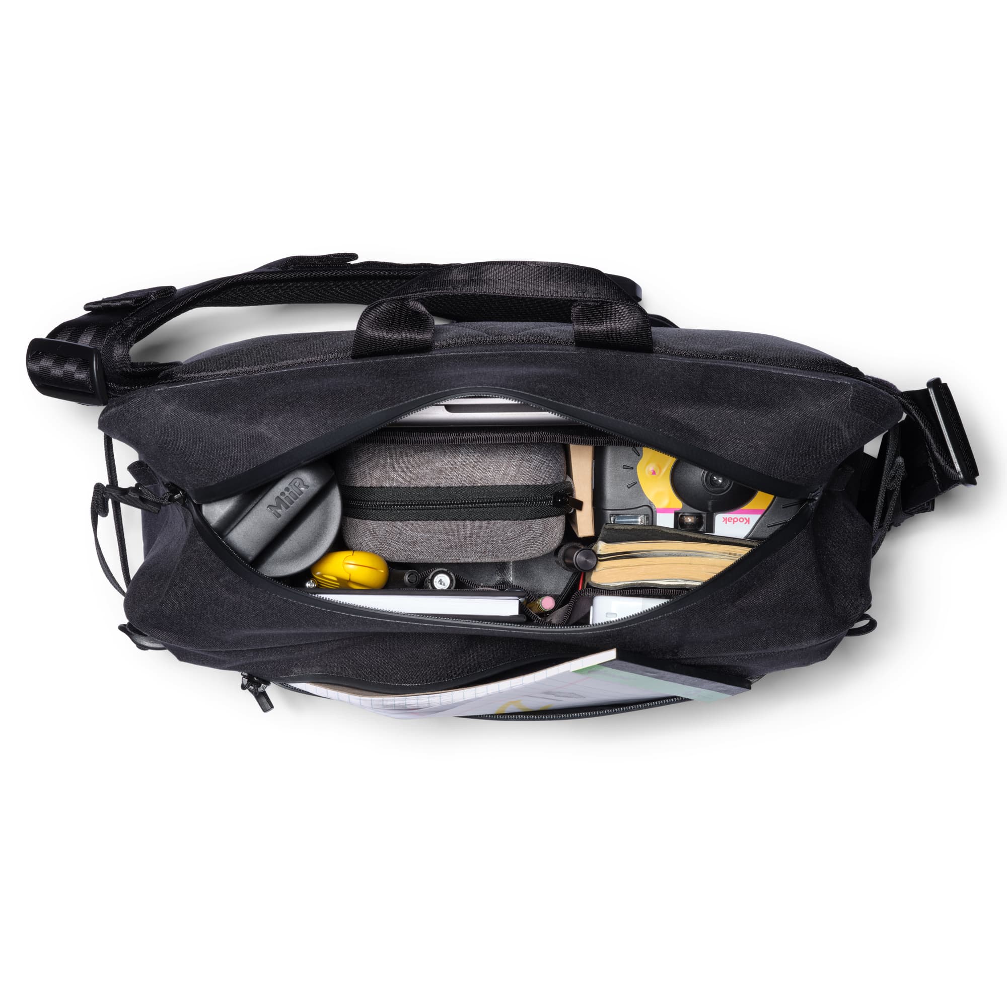 chrome-industries-kadet-max-wp-sling-borsa-a-tracolla-leggera-con-esterno-saldat image 6